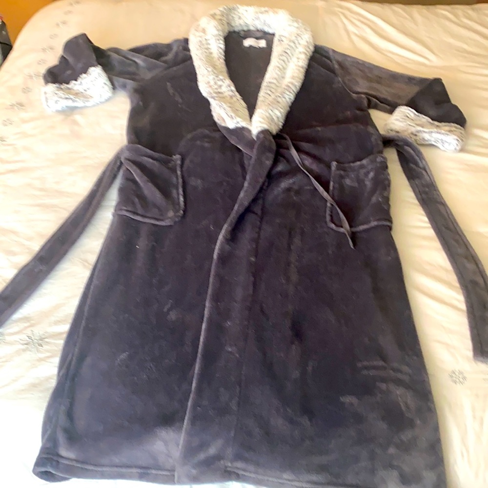 Carole Hochman Regal Robe